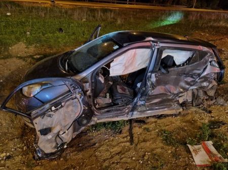 اصابات خطيرة بحادث سير في النقب